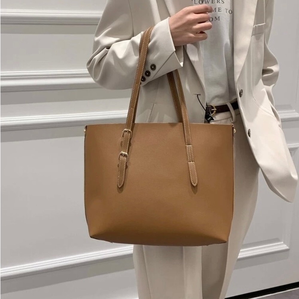 Minimalist brown tote bag